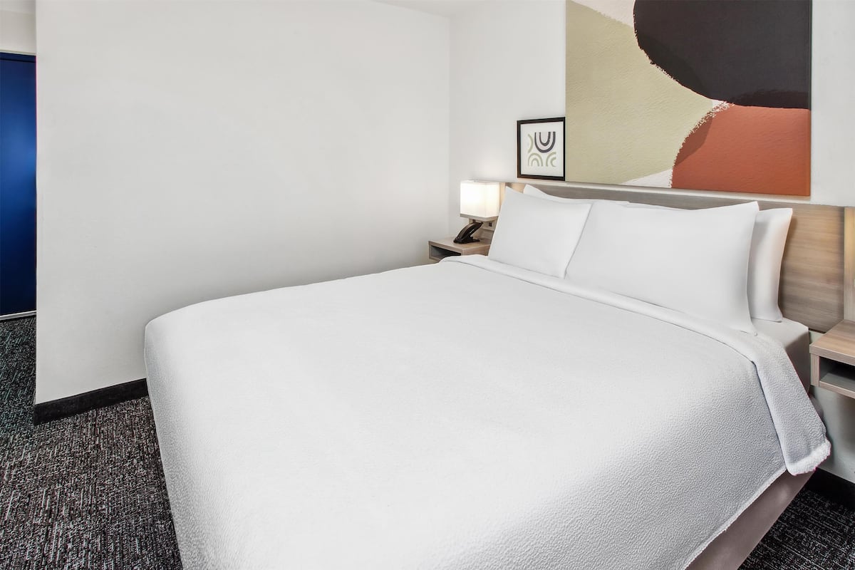 1 bedroom, hypo-allergenic bedding, in-room safe, desk