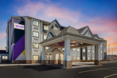 Spark by Hilton Rochester South