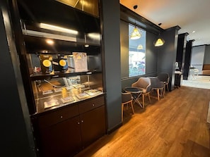 Daily continental breakfast (MYR 30 per person)