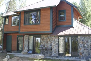 Premier Room, Multiple Beds, Mountain View (Granite Room) | Front of property - Out of the Wild Stone Hut (Talkeetna)
