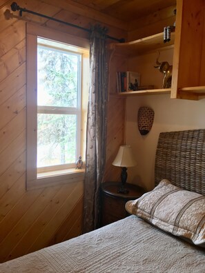 Stone Hut 3 bedrooms | 3 habitaciones, decoración personalizada y muebles diferentes 