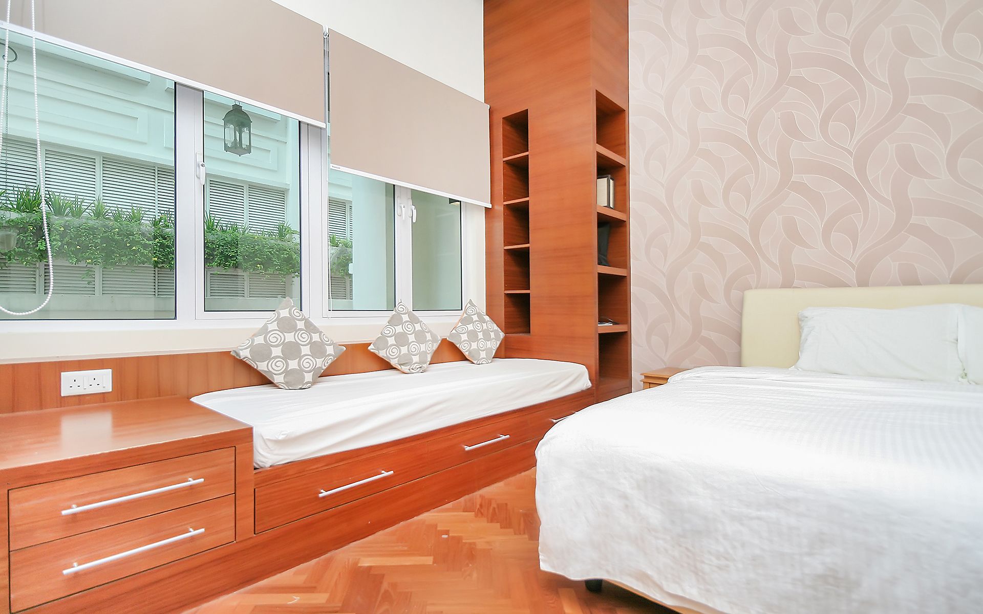 executive apartment, 1 king bed, kitchen | 1 bedroom, individually decorated, individually furnished