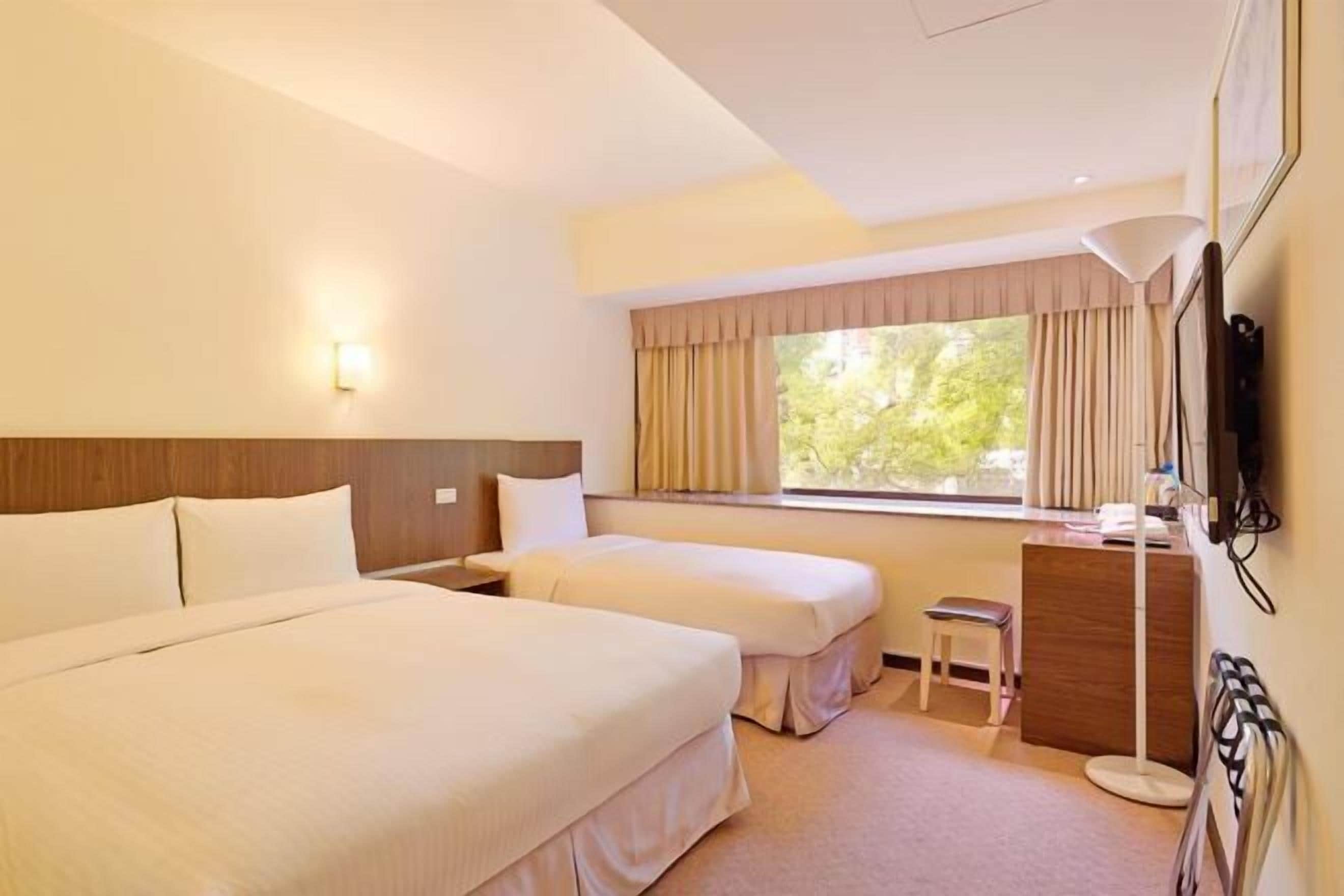 In-room safe, desk, free WiFi, bed sheets