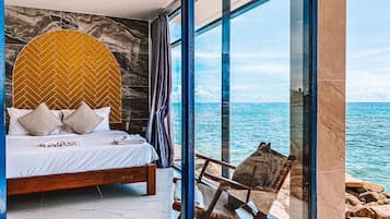 Villa Beach Front | In-room safe