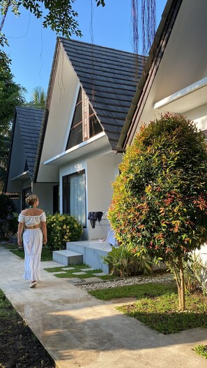 Bungalow, 1 très grand lit | Terrasse/Patio