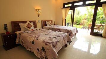 Superior Room | Desk, rollaway beds, free WiFi