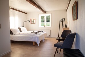 Habitació doble | Planxa i posts de planxar, wifi gratuïta i roba de llit 