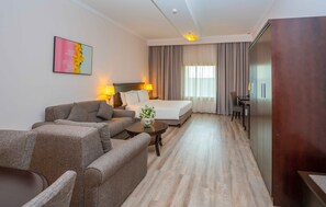 Executive Studio | In-room safe, iron/ironing board, free WiFi, bed sheets - Ezdan Residence (Doha)
