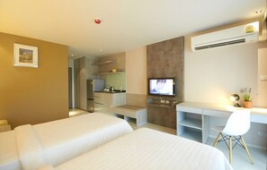 Studio Twin | Cortinas opacas y wifi gratis