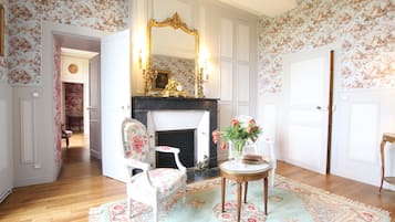 1 chambre, literie de qualité supérieure, décoration personnalisée