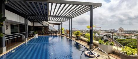 Alberca al aire libre