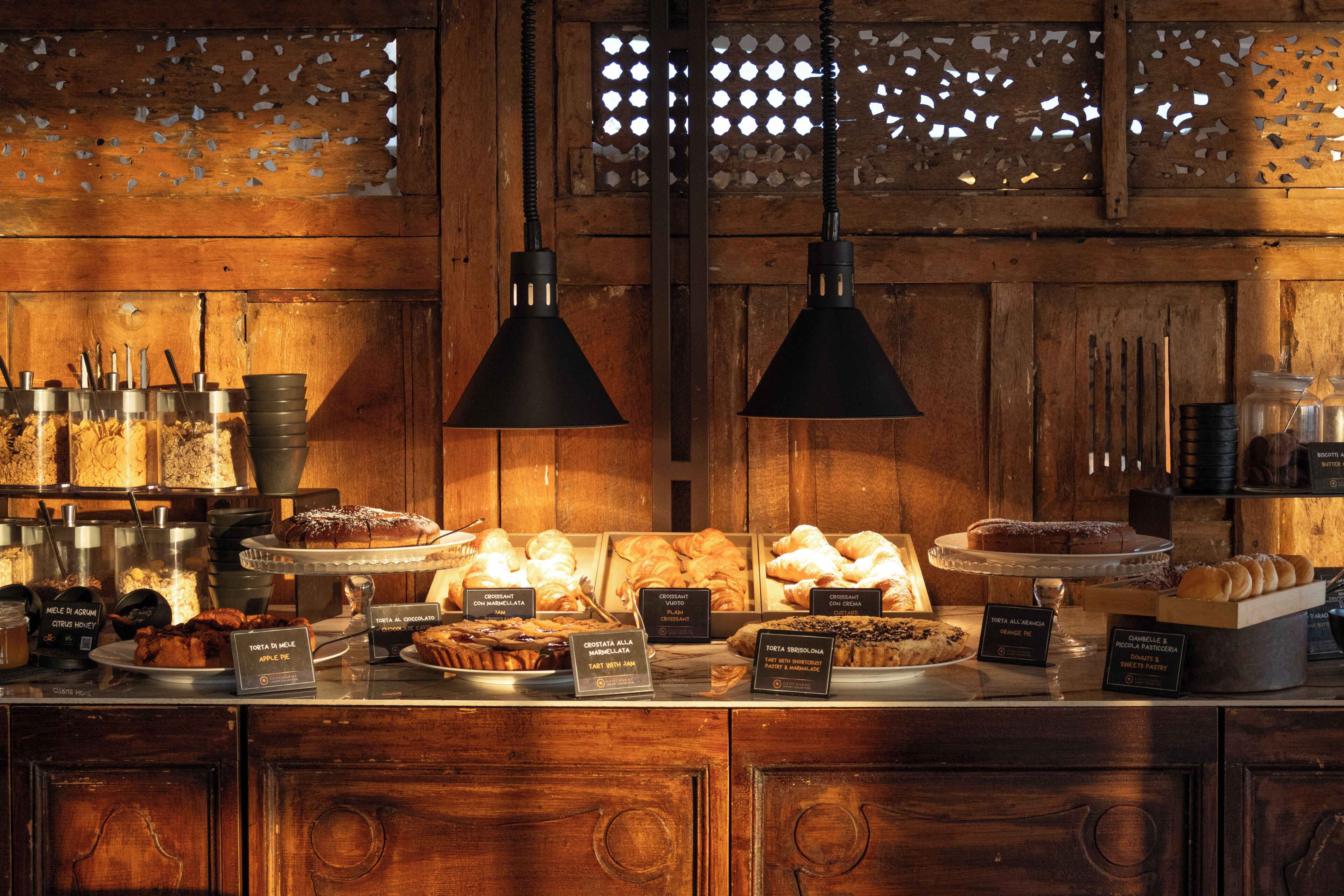 Desayuno continental incluido todos los días