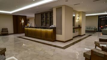 Bar (en el alojamiento)