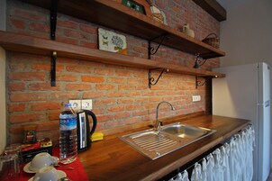 Family Triple Room | Room amenity