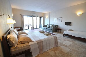 Family Triple Room | Minibar, free WiFi, bed sheets - Kekik Otel Selimiye (Marmaris)