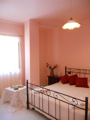 Wi-Fi gratuit, draps fournis