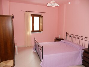 Habitación doble | Wifi gratis y ropa de cama 