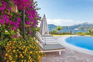 Outdoor pool - Swan Lake Boutique Hotel - Adults Only (Marmaris)