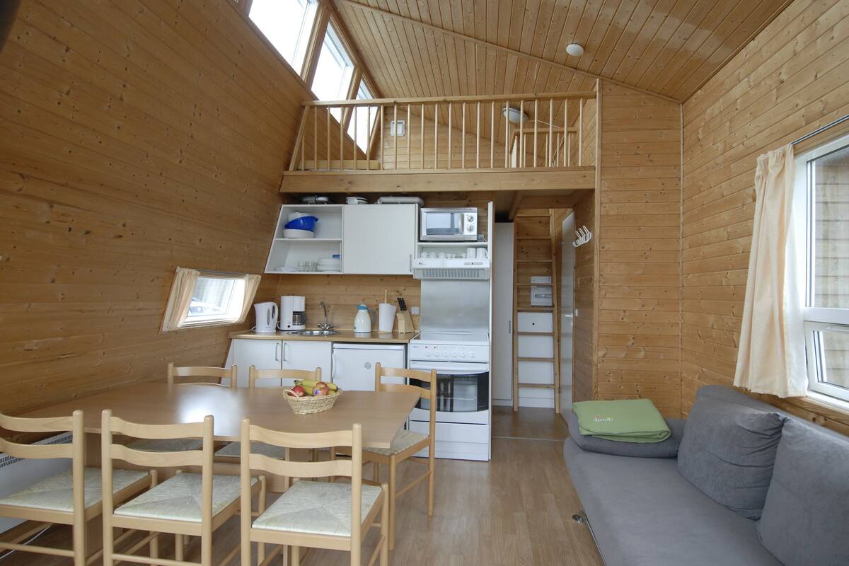 舒適小屋, 2 間臥室, 私人浴室 (Linen Excluded) | 搖籃/嬰兒床、無線上網、獨特裝潢、布置獨特