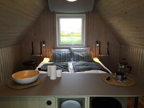 Double Room, Shared Bathroom (Linen Excluded) | Individually decorated, individually furnished, cribs/infant beds, WiFi - Dancamps Nordsø (Hvide Sande)