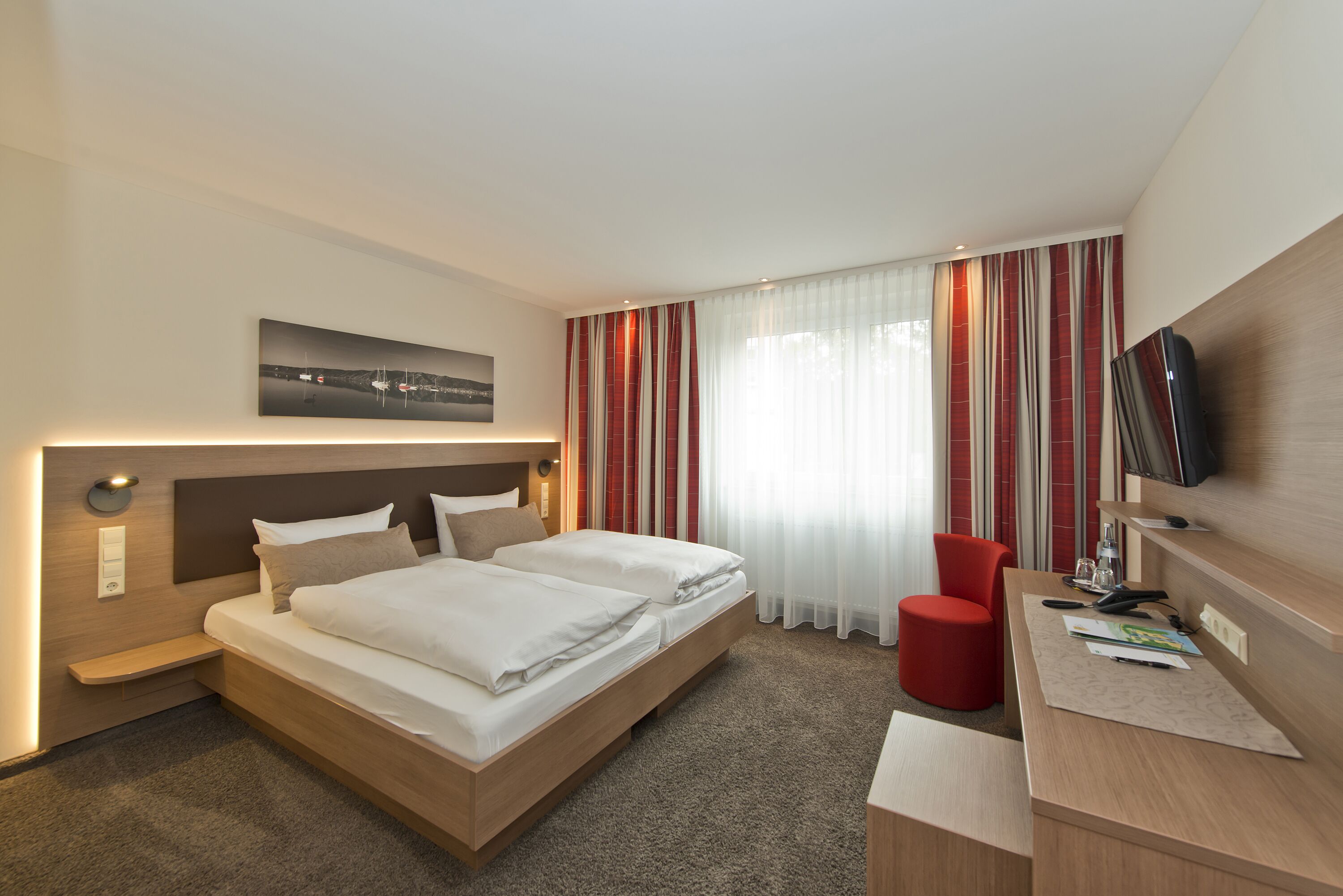 Deluxe Double Room, Refrigerator