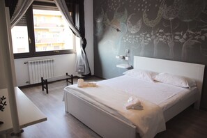 Apartament familiar, cuina | Vista des de l'habitació