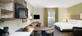 Candlewood Suites Auburn by IHG