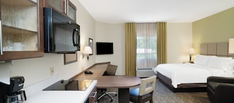 Candlewood Suites Auburn by IHG