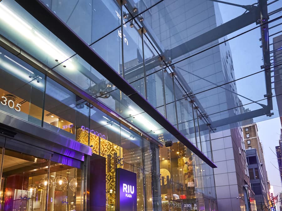 Mặt tiền nơi lưu trú