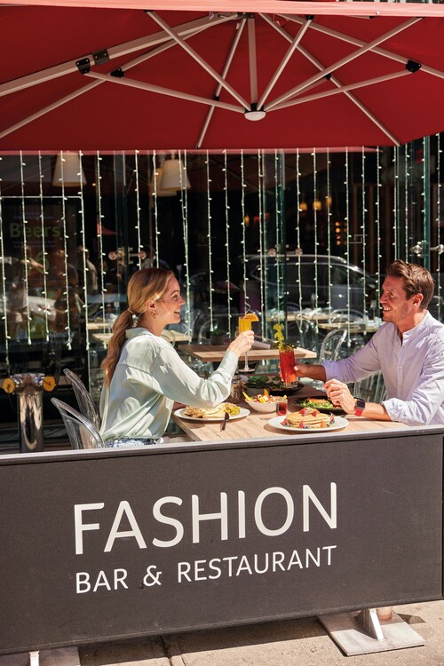 Hotel Riu Plaza New York Times Square Reviews, Deals & Photos 2024