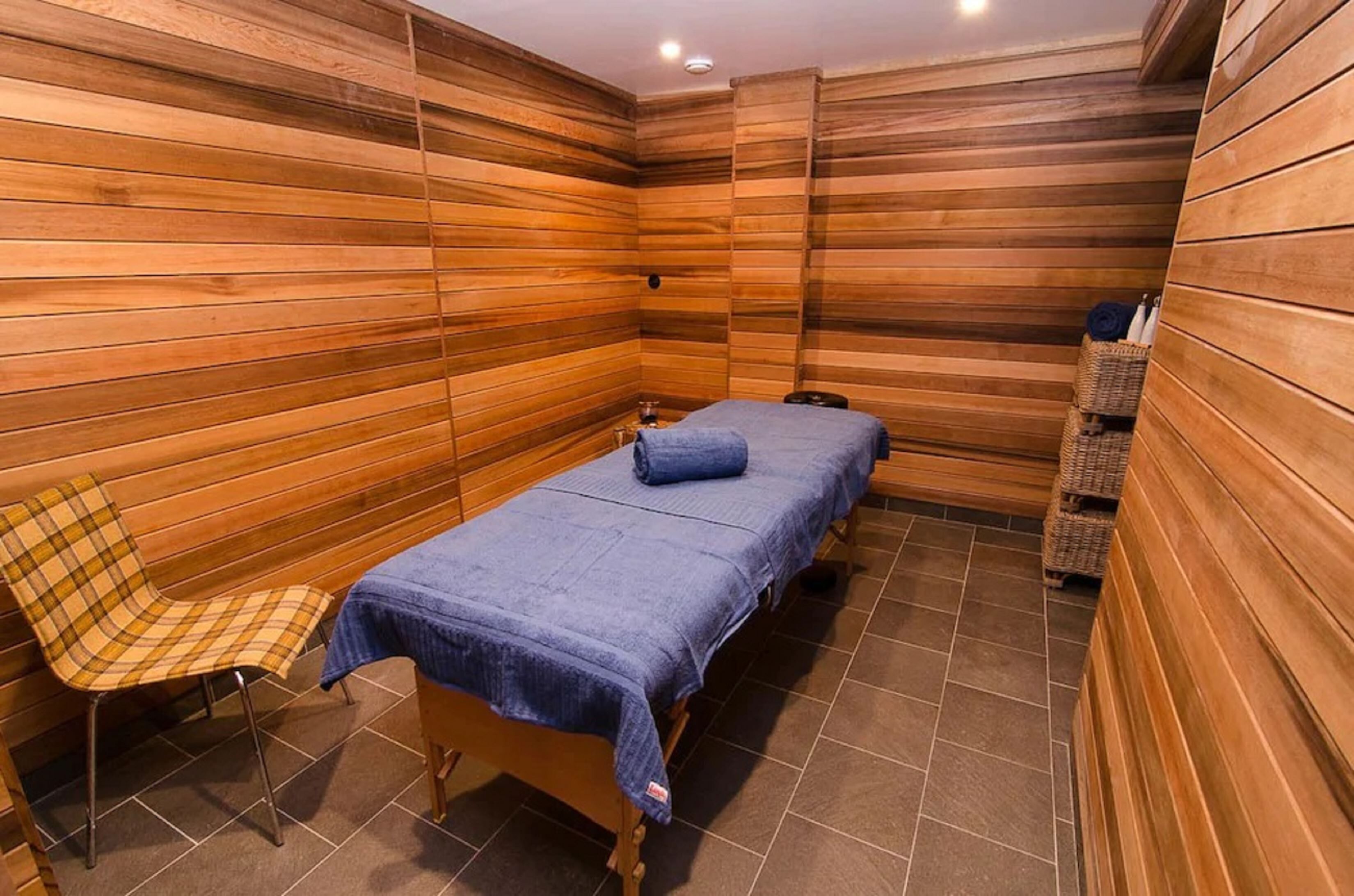 turkish bath/hammam, body treatments, hot stone massages