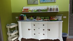 Free daily buffet breakfast
