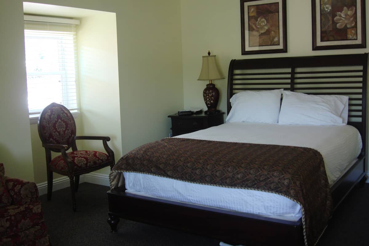 Room, 1 Katil Ratu (Queen) | Cadar kapas Mesir, peralatan tempat tidur premium, tilam berlapik