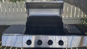 Área para churrasco/piquenique