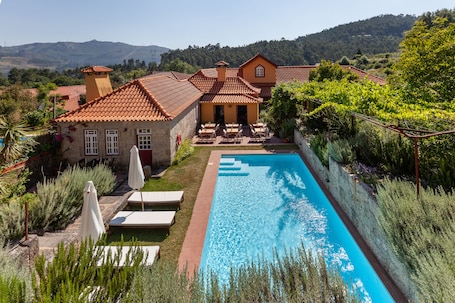 Front of property. Casa do Eido - sustainable living & nature experiences