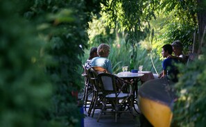 Outdoor dining - Dancamps Hampen (Hampen)