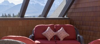 The Summit at Grande Rockies