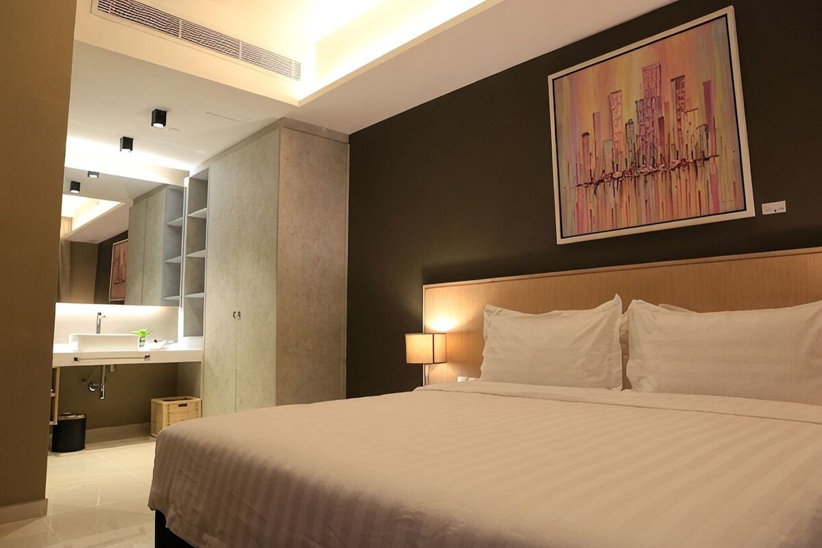 2 Bedroom Executive Suite