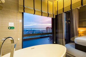 Executive Room, 1 King Bed, Balcony City View | Bathroom | Shower, free toiletries, hair dryer, slippers