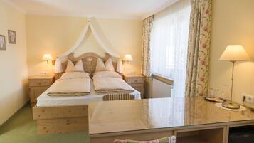 Family Suite, Balcony, Mountain View | Down duvets, in-room safe, desk, soundproofing