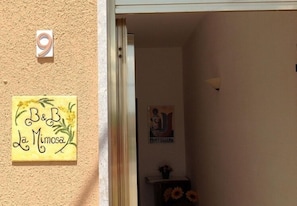 Fachada de la propiedad