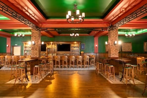 5 bars/lounges, poolside bar