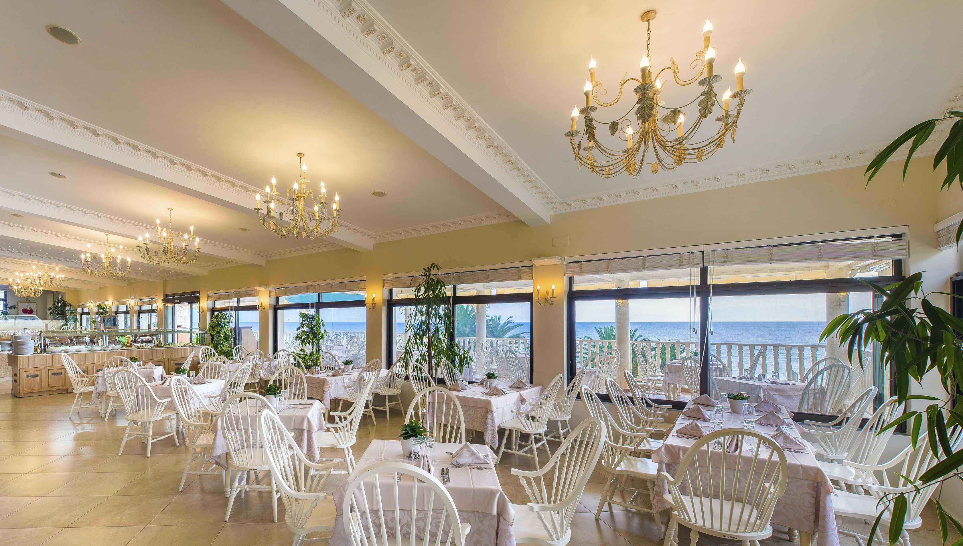 Food court
