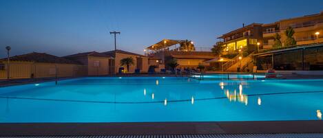 2 outdoor pools, open 10:00 AM to 6:00 PM, pool umbrellas, sun loungers