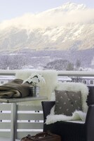 Ropa de cama de alta calidad y minibar 