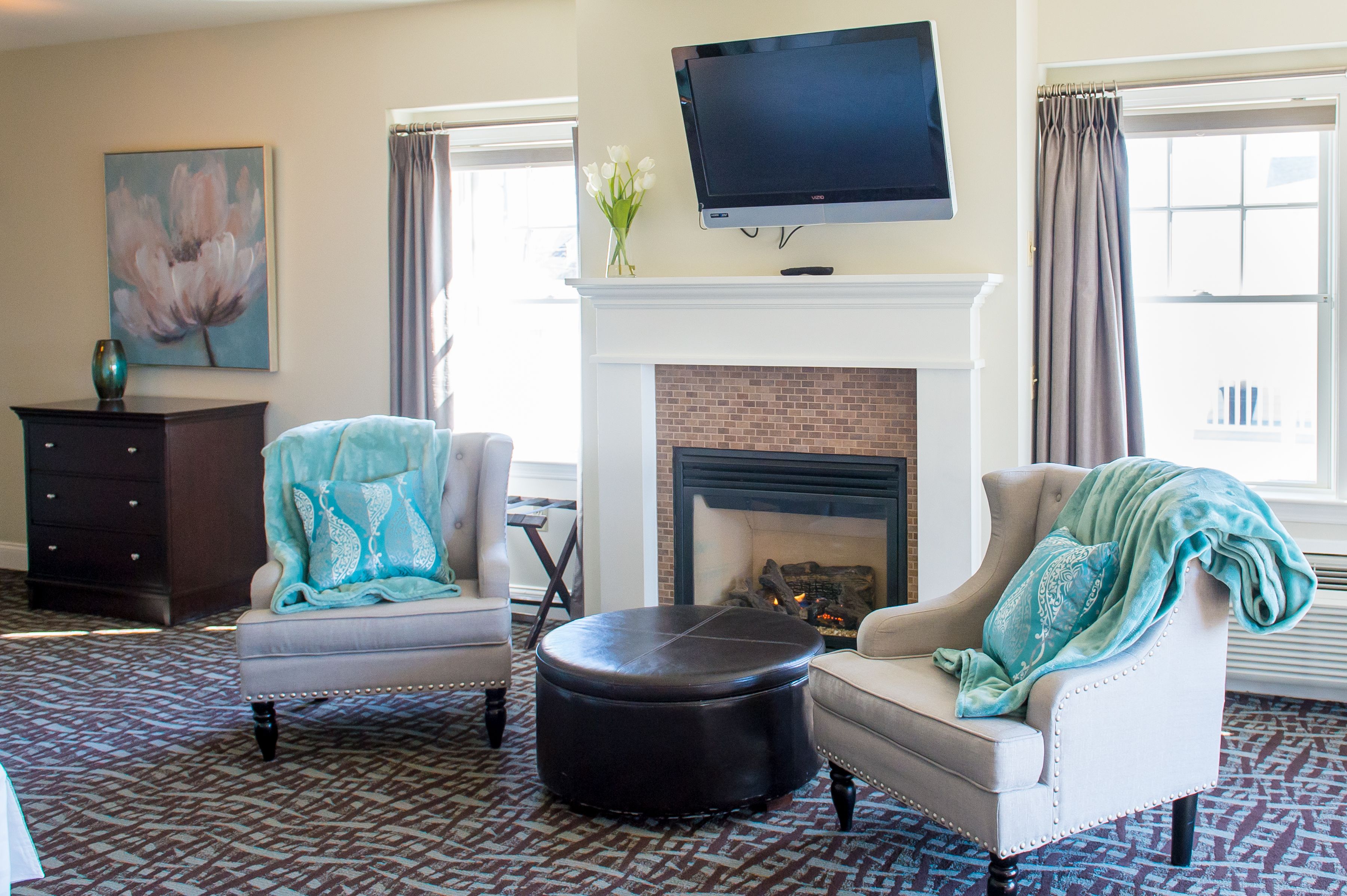 meeting house building, 1 king bed with fireplace, oceanview | in-room safe, individually decorated, individually furnished, free wifi