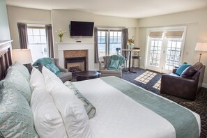 Meeting House Building, 1 King Bed with Fireplace, Oceanview | In-room safe, individually decorated, individually furnished, free WiFi - Union Bluff Hotel & Meeting House (York Beach)