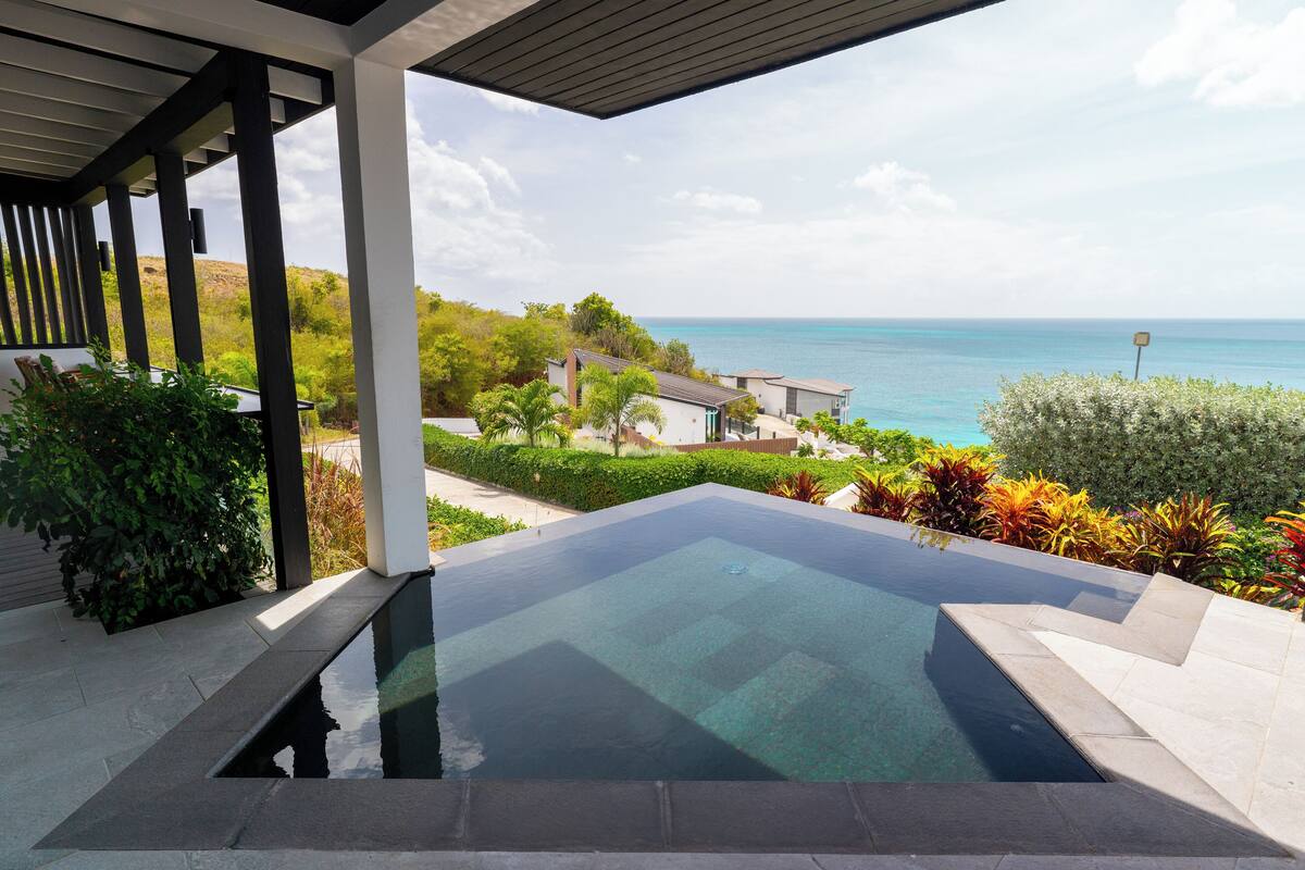 Room (Seastar) | 1 bedroom, in-room safe, desk, soundproofing