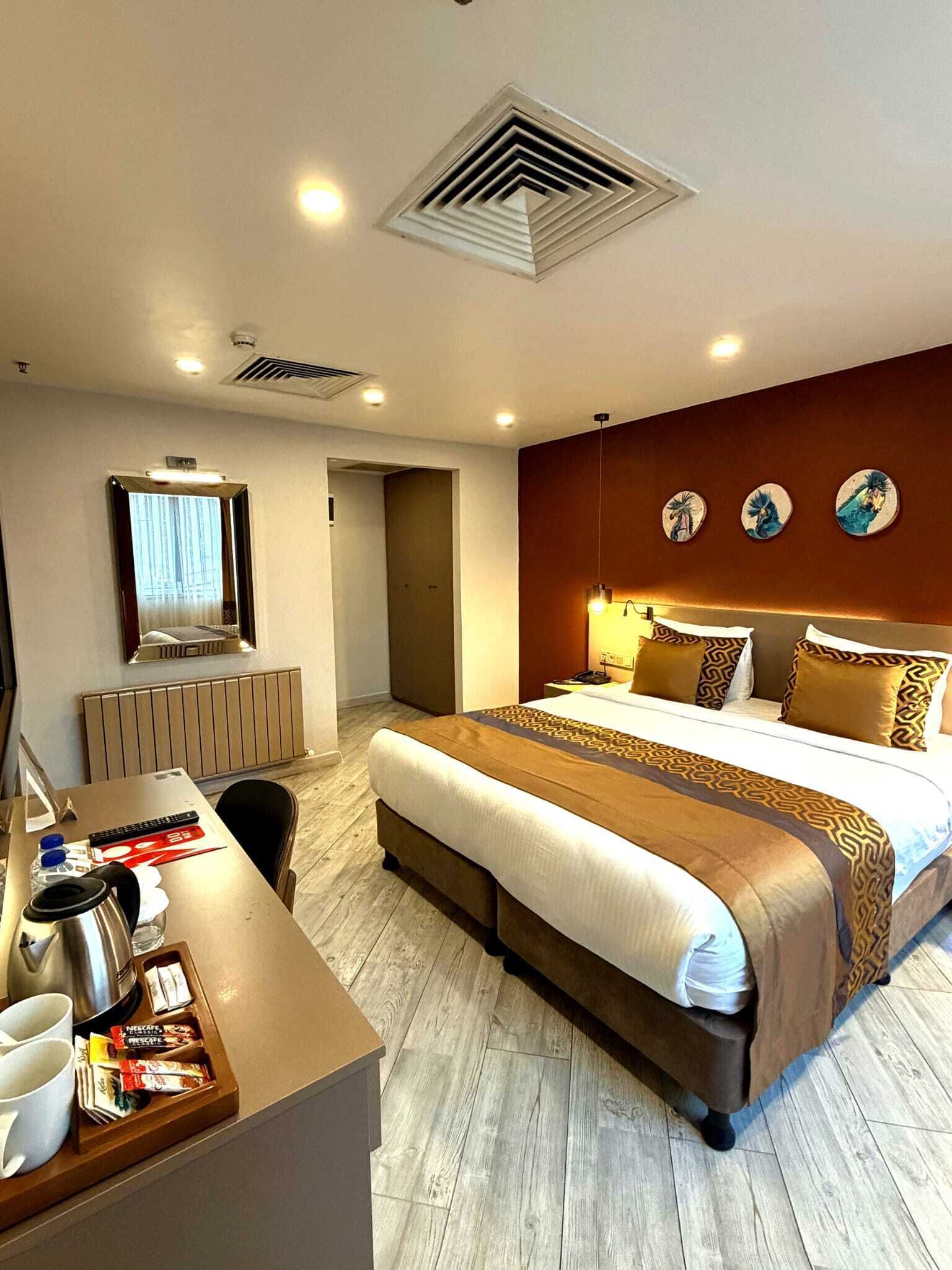 Premium bedding, minibar, in-room safe, laptop workspace