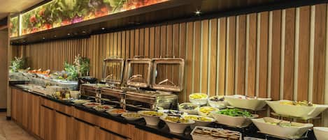 Daily buffet breakfast (EUR 20 per person)